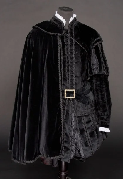 Costume Élisabéthain Tudor pour Homme, Uniforme des Rois Henry, Tenues Noires avec Cape et Ceinture,