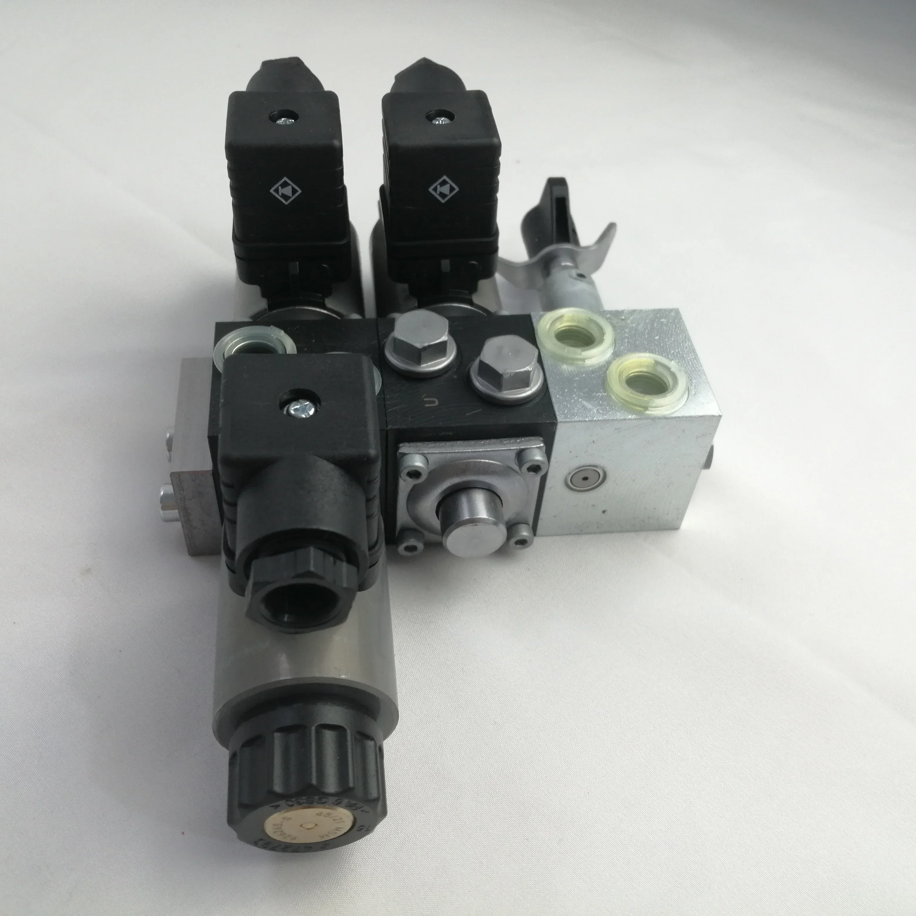 HAWE  Directional spool valve  SWR1A7-UD-1-WG230