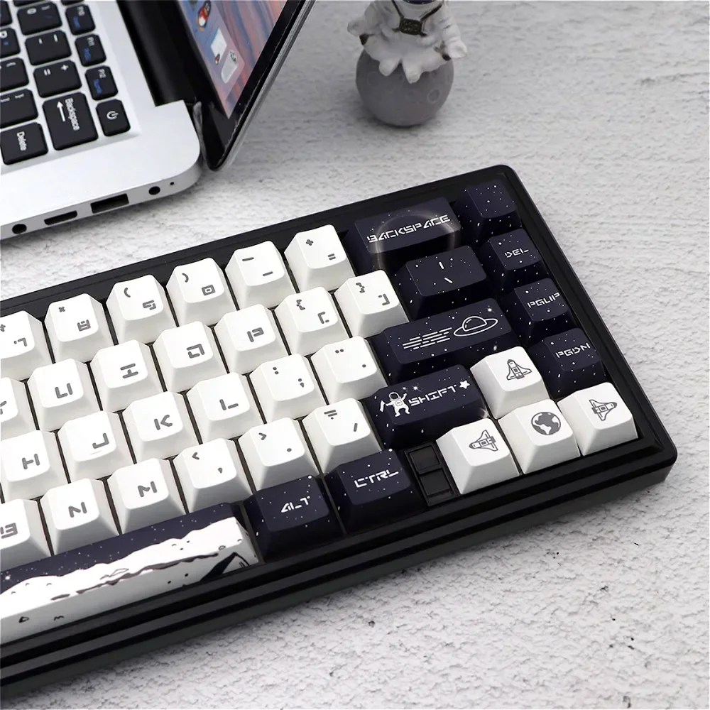 Imagem -02 - Personalizado Pbt Cereja Teclado Tema Lunar 81 Teclas para 60 64 68 80 Teclado Mecânico