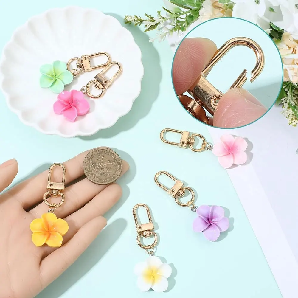 1/3/6pcs Multi-color Hawaiian Flower Keychain,Cherry Blossom Keychain Bag Pendant,Valentine's Day New Year Gifts Birthday Gifts