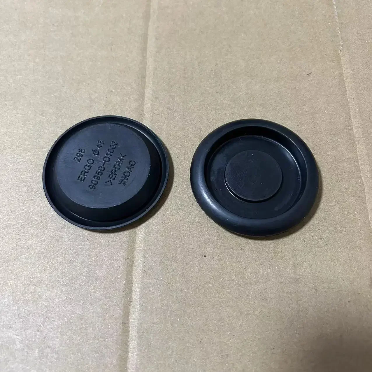 For Toyota Corolla Camry 4.5mm Waterproof and Dust-proof Rubber Gasket Hole Plug on The Trunk Floor of The Spare Tire