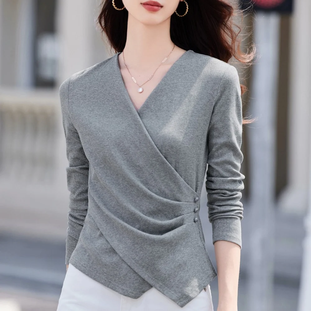 

European gray long sleeved T-shirt for women's autumn new high-end fashion plus size irregular V-neck casual top