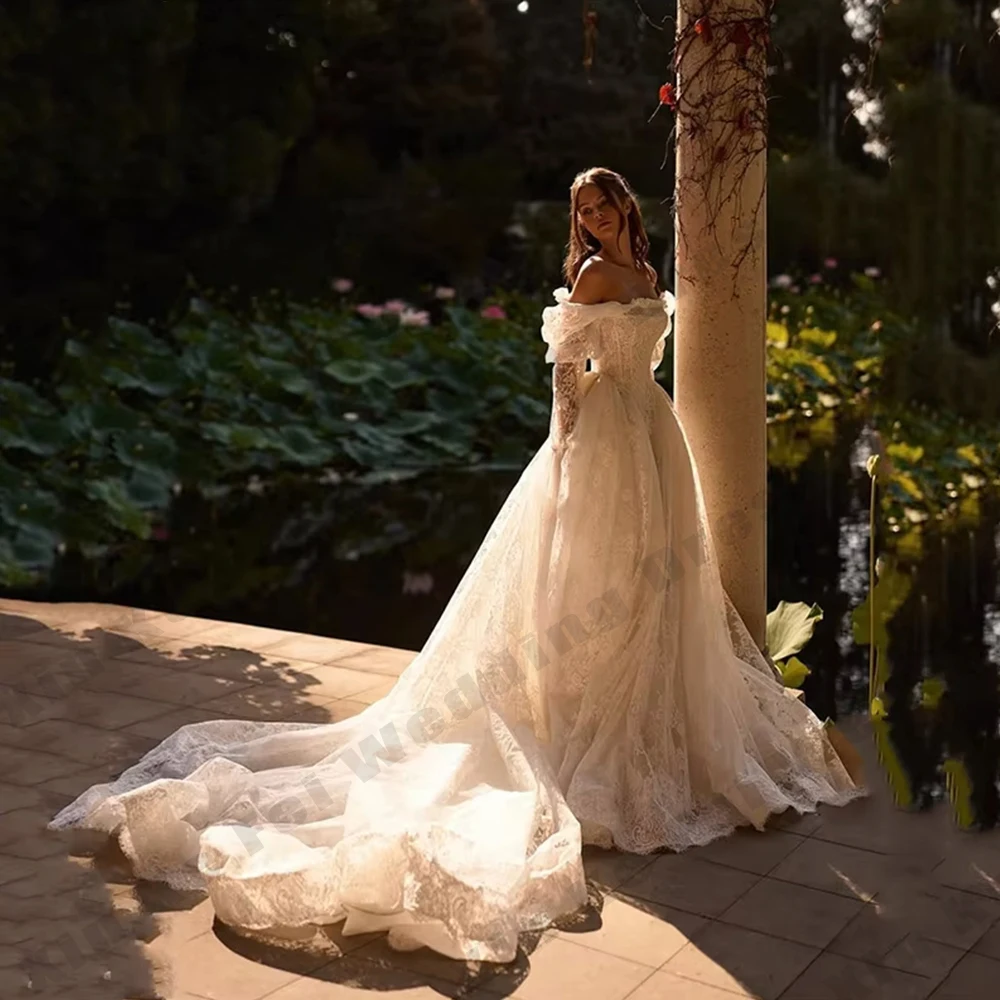

Lace Appliques Women's Wedding Dresses A-Line Sexy Off The Shoulder Bridal Gown Lace Bride Gowns Customized vestidos de novia