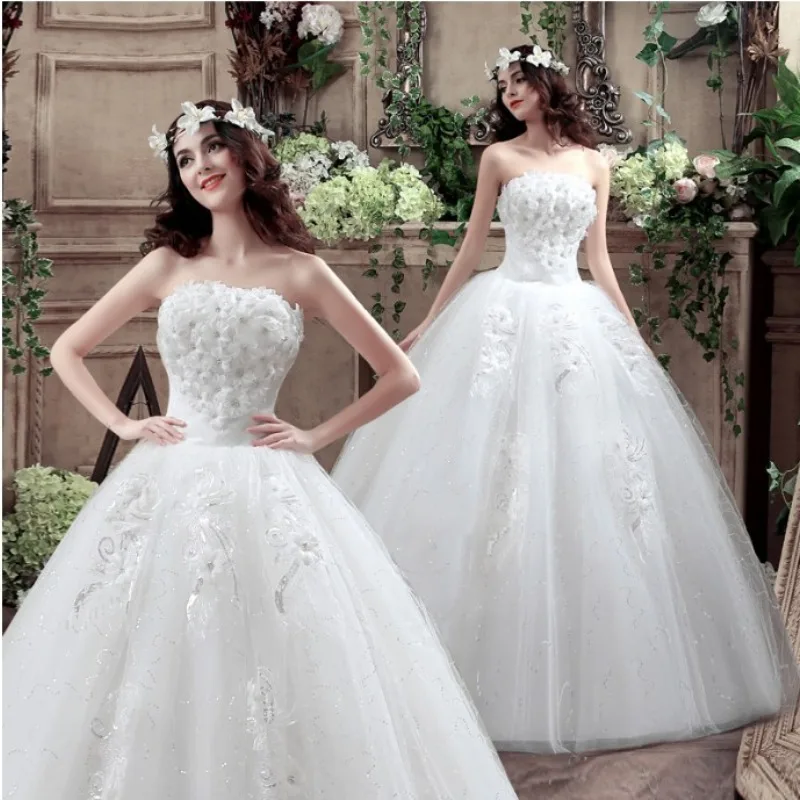 エレガントなウェディングドレス女性シンプルなアップリケブリンブリンホワイトストラップレスレースアッププリンセスフロアレングスプラスサイズ花嫁ボールガウン