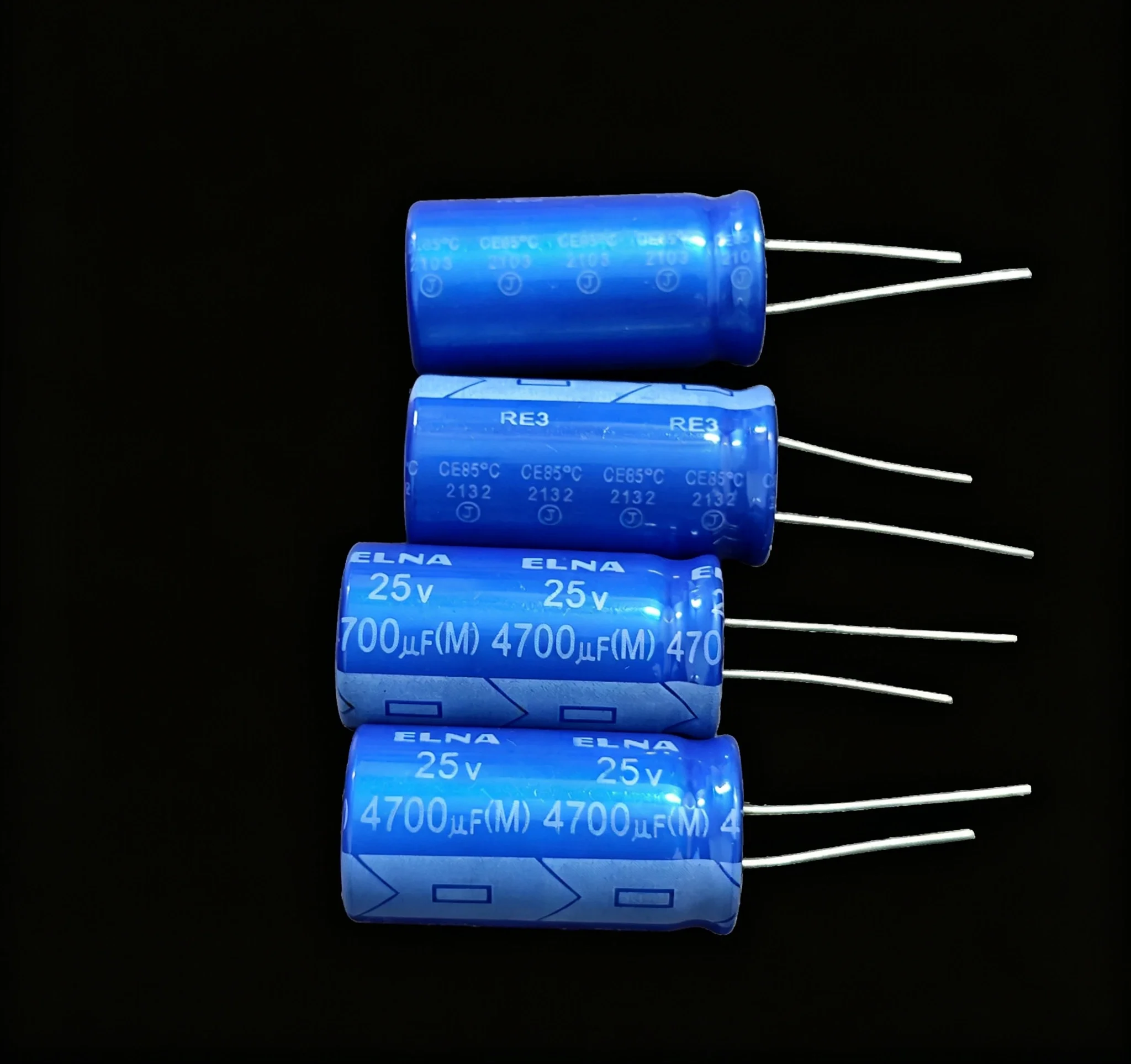 10PCS ELNA 25v6800UF 25V4700UF 25V3300UF 25V2200UF 25V1000UF RE3 Series HiFi Audio Capacitor