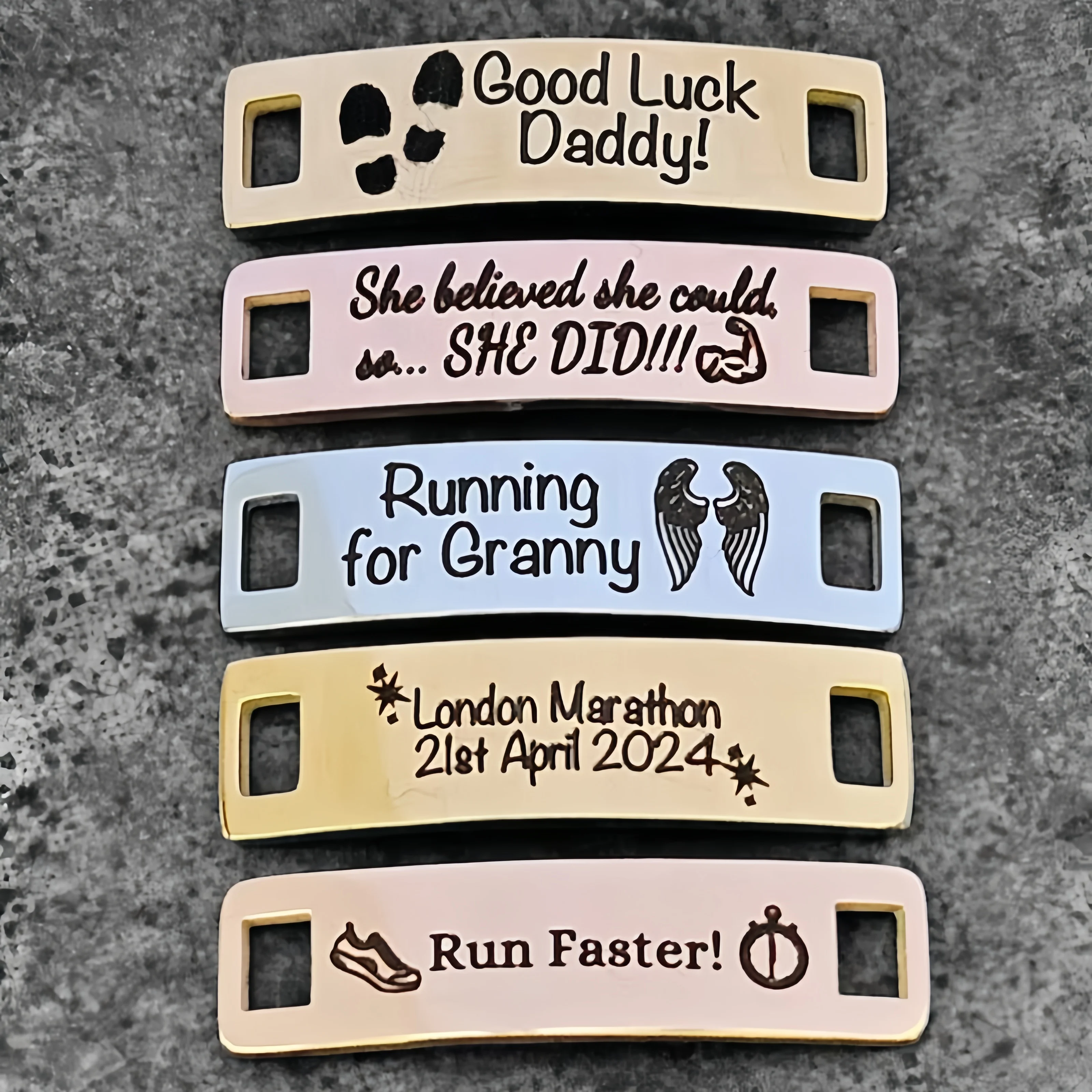 

Пара индивидуальных пряжек для обуви с логотипом и именем, из нержавеющей стали, персонализированная табличка с именем и датой, модный подарок для женщин и мужчин, ювелирное украшение