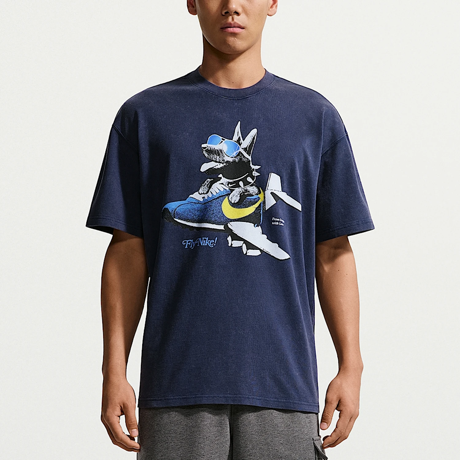 Nike Authentic Sportswear Men's Breathable Retro Pattern Short Sleeve T-shirt IR7585-410