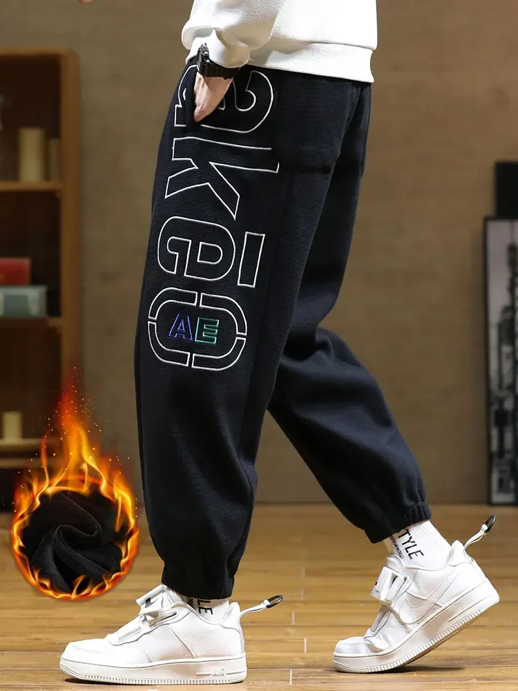 

2024 New Winter Thick Warm Sweatpants Men Streetwear Fleece Liner Black Joggers Loose Casual Track Pants Thermal Trousers 8XL