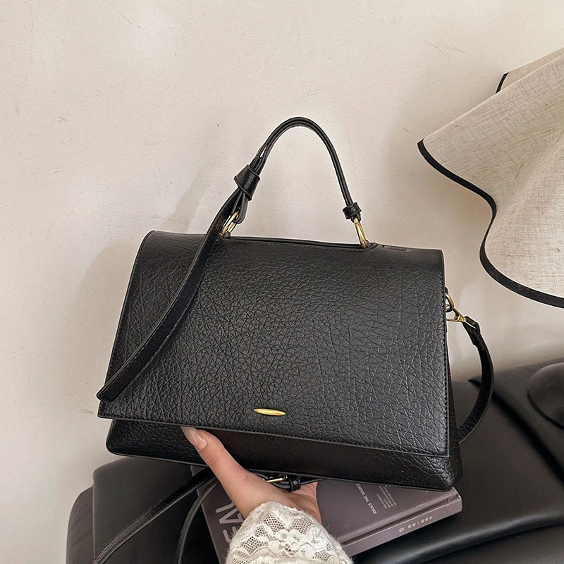 

Fashion Simply PU Leather Crossbody Bag For Women 2026 Large Solid Color Shoulder Messenger Bag Lady Travel Small Handbag Coffee