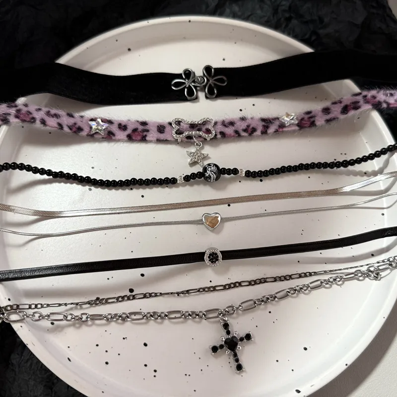 Frauen Plüsch Leopard Knochen Halsband Koreanische Kawaii Stern Anhänger Halskette Harajuku Sexy Y2K Mode Schmuck Geschenk