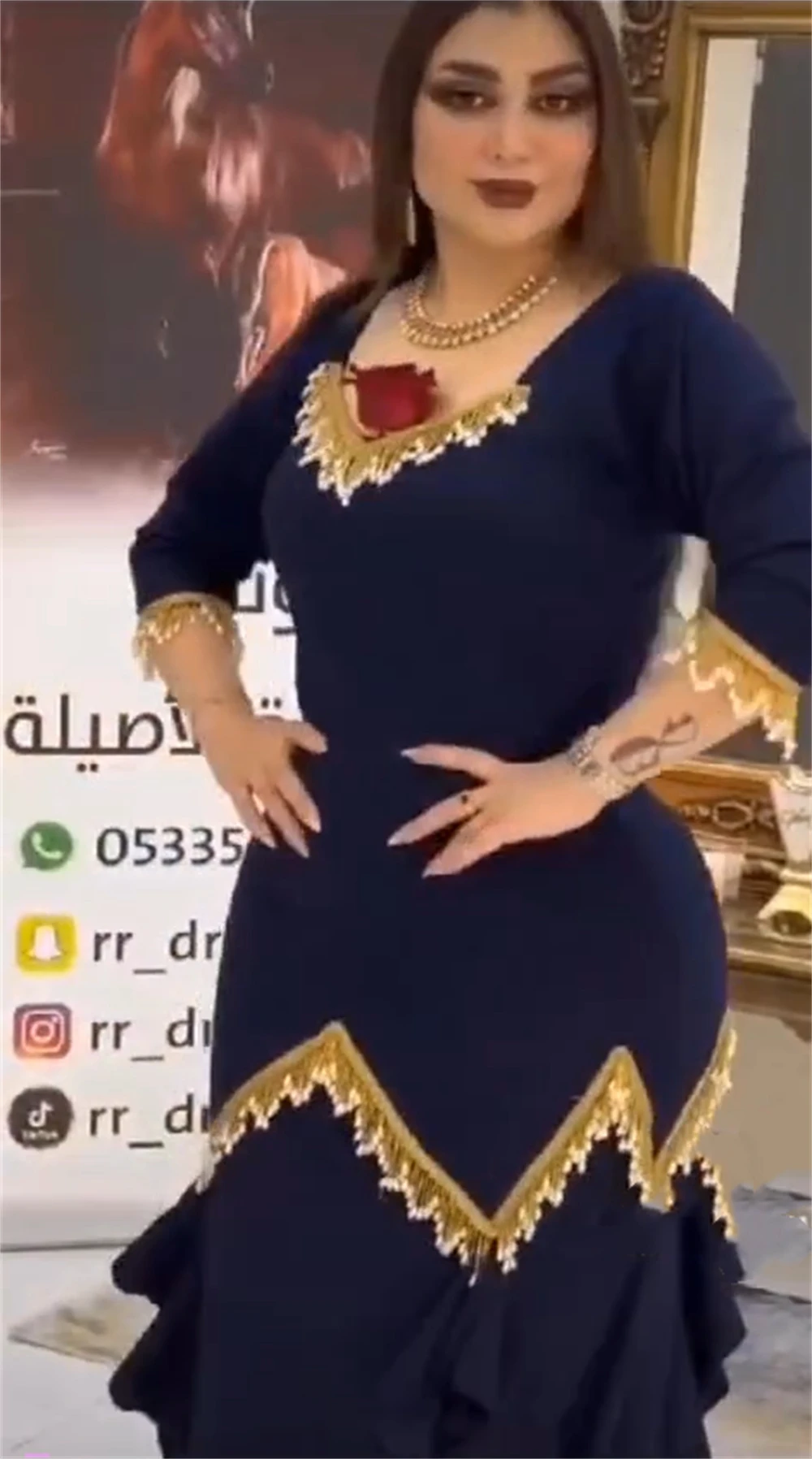 Jiayigong-Vestido largo de Navidad con borlas y flores, traje fruncido con cuello en V, a medida, Arabia Saudita