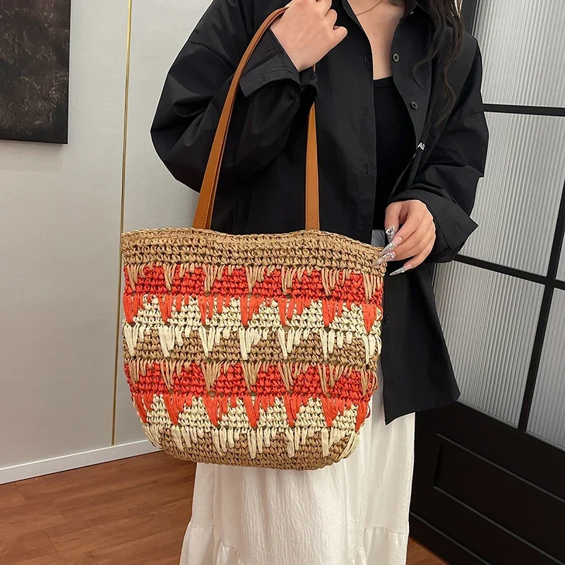 

Summer Essential New Straw Woven Shoulder Bags Casual Striped Large Capacity Exquisite Stylish Design Tote Bags for Women Red