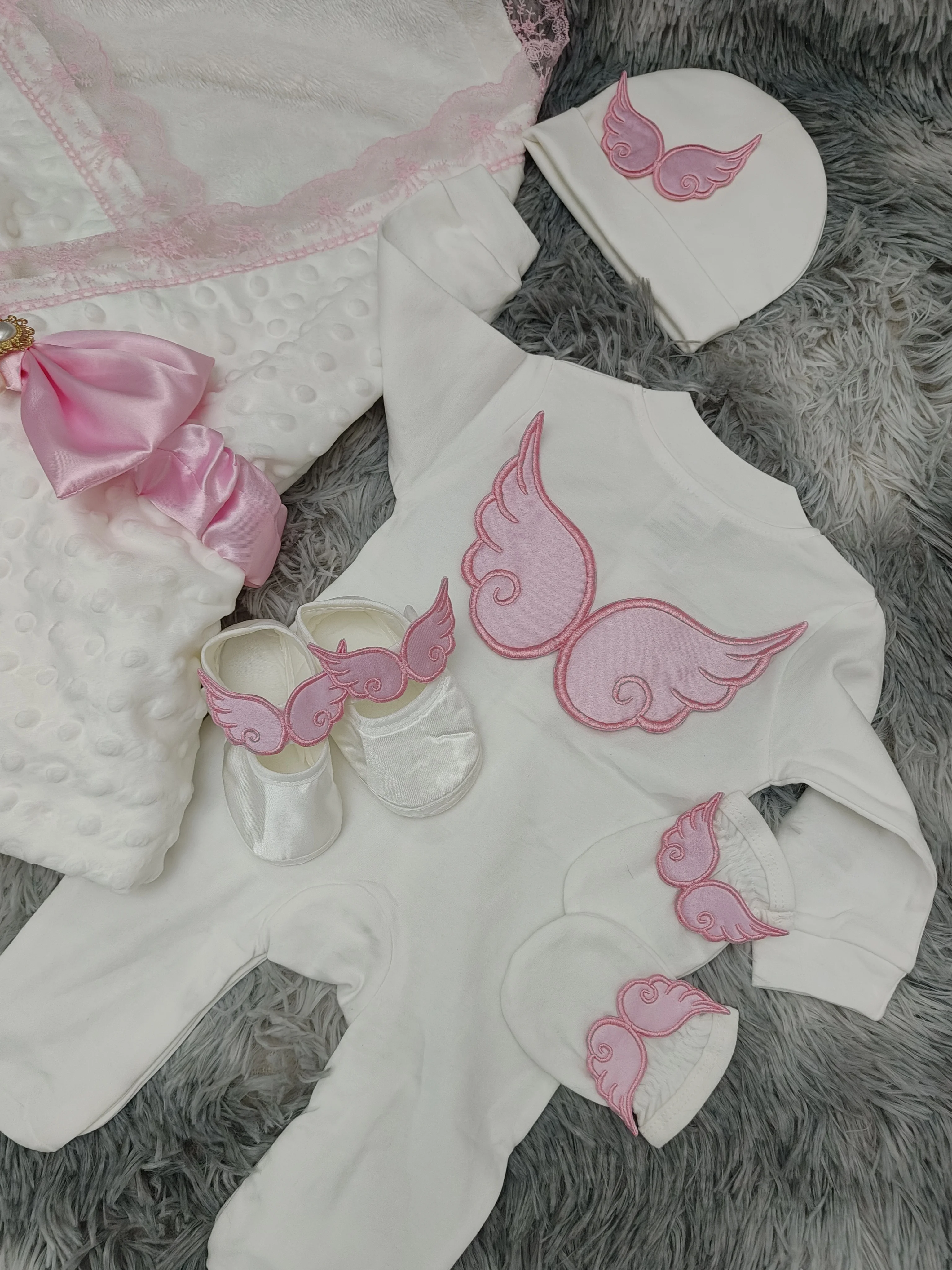 Baby Girl Angel Wing Footed Romper 5Pcs Set Pink Bow Newborn Home Outfit Fleece Swaddle Blanket Mittens Baby Shower Gift