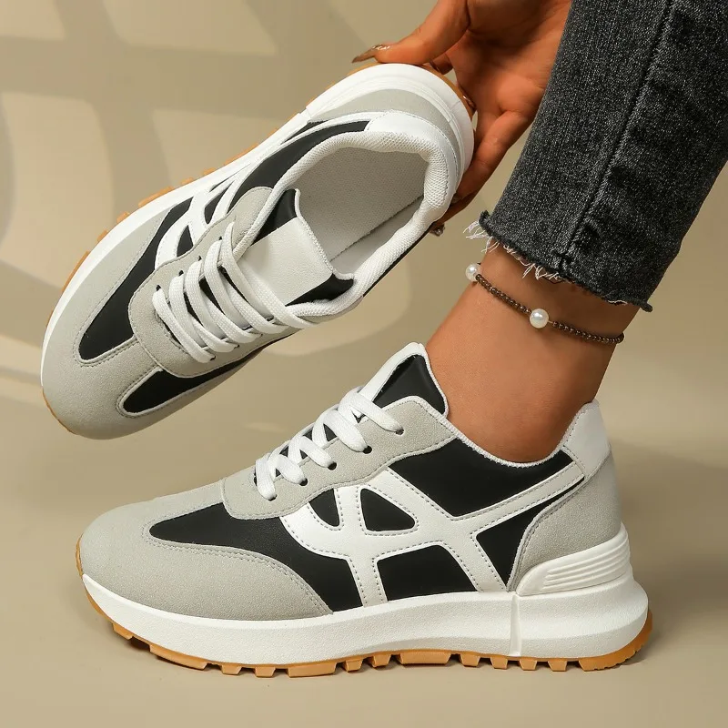 

2026 Trendy Women's Lace-Up Casual Shoes — Versatile Spring Sneakers, Outdoor Platform Footwear, Plus-Size Vulcanized Shoes