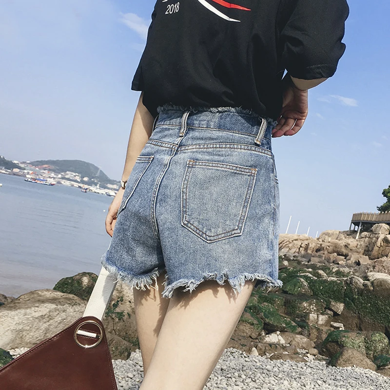 

Trendy High Waist A-Line Wide Leg Jeans Shorts Women's Casual Style High Waist Loose Fit Slimming Hot Pants Summer 2026