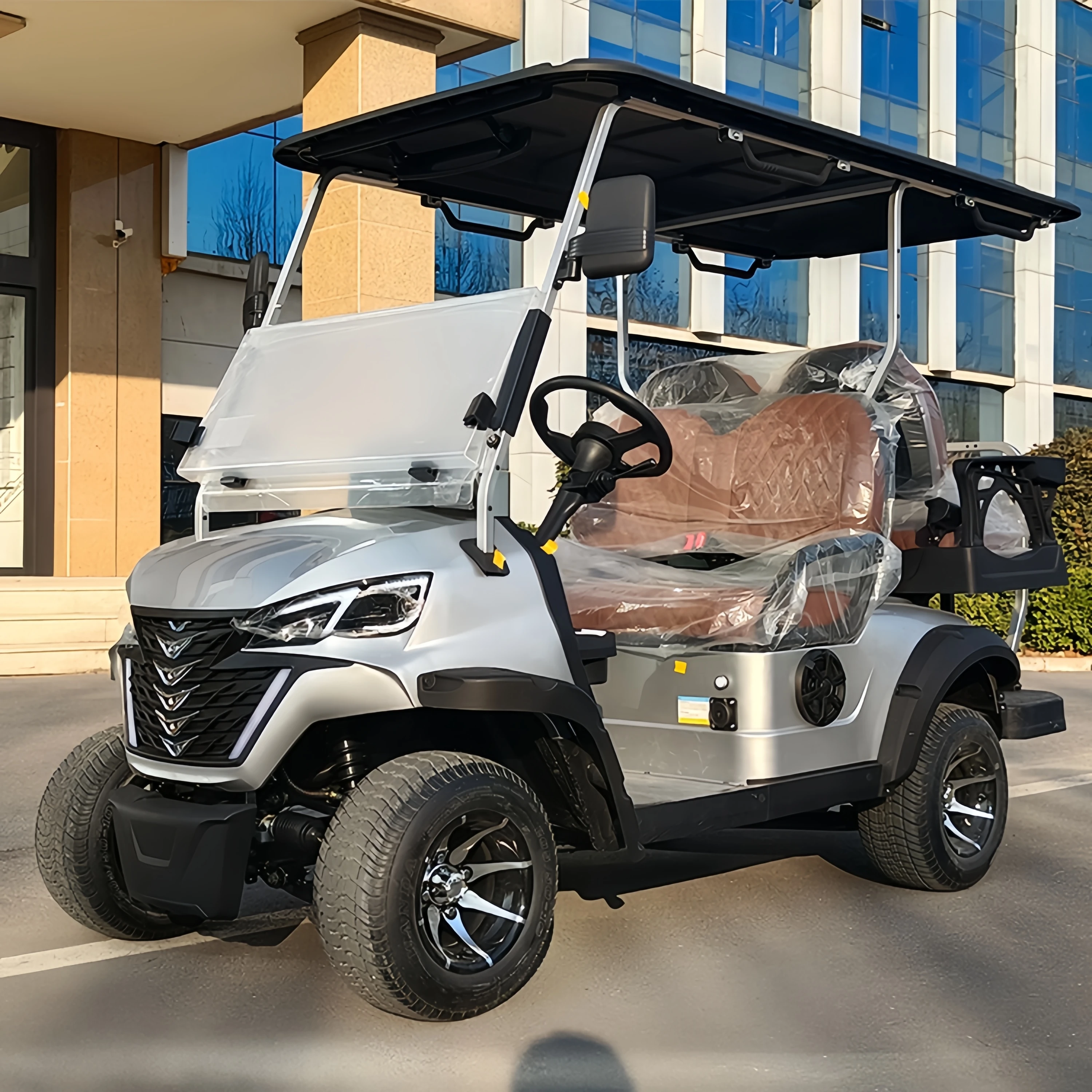 From China cheap Chinese electric golf carts for sale lithium 72V battery 48 volt 4 and 6 seater mini golf cart 4 6 seat prices