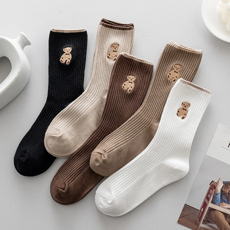 Nieuwe Schattige Beer Sokken Vrouwen Hoge Katoen Warm Houden Bruin Winter Sok Fuffy Grappige Mooie Kawaii Cartoon Vrouwen Thermische sokken 1 Paar