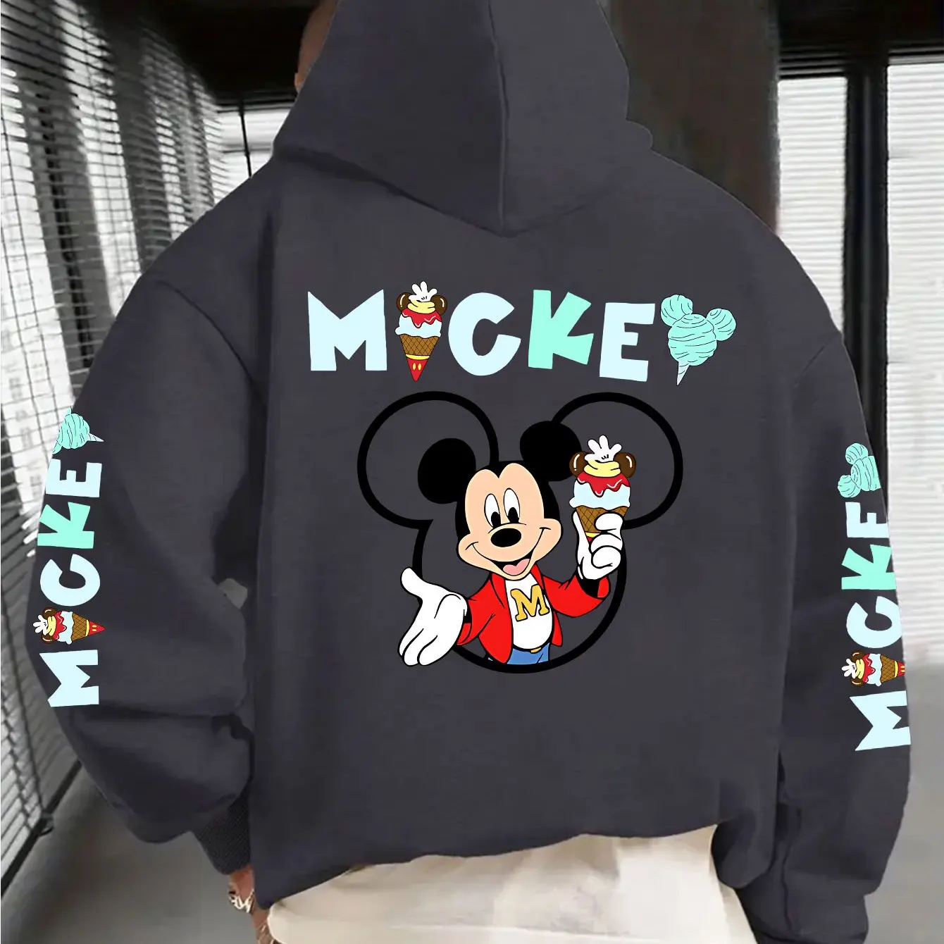 Sudaderas con capucha de Mickey Mouse de Disney para hombre, ropa de calle de gran tamaño a la moda, sudaderas Unisex, forro polar informal versátil para otoño e invierno