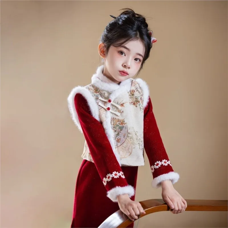 

Girls' Red New Year Long sleeved Cheongsam Set Autumn/Winter Children's New Chinese Vest Cheongsam 2-Piece Set For Gifts LI645