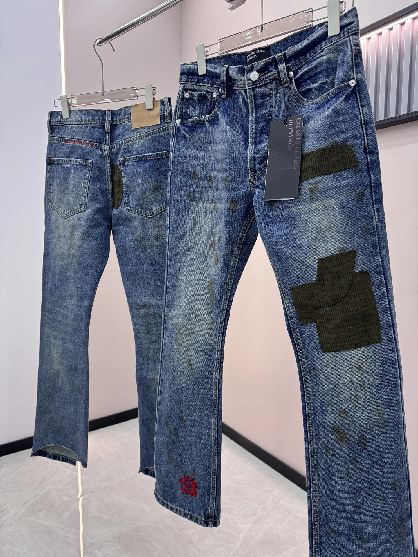 

Washed Blue Denim Cotton Velvet Embroidered Jeans Men's Loose Fit Straight Leg mid Waist Casual Comfortable Autumn Jeans