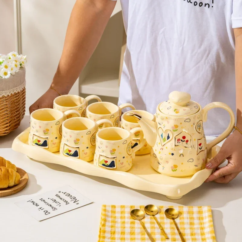 

Высококачественный фарфоровый чайный сервиз с ручной росписью, сервиз чайной чашки и блюдца на 6 человек, свадебный чайный сервиз с наборами чайной посуды