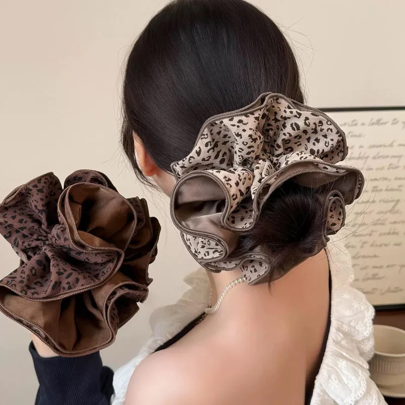 

New Four-Layer Leopard Print Satin Waist - Bun Hair Tie High-End Scrunchie
