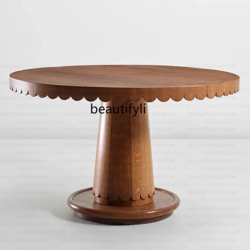 

YH French antique designer creative petal solid wood round dining table small apartment household wabi sand wind art round table