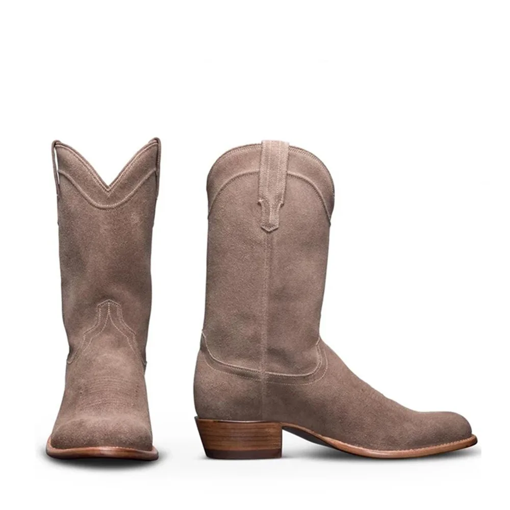 

Мужские замшевые ковбойские ботинки с квадратным носком и кубинским каблуком для осенне-зимних родео и создания неподвластных времени образов в стиле кантри