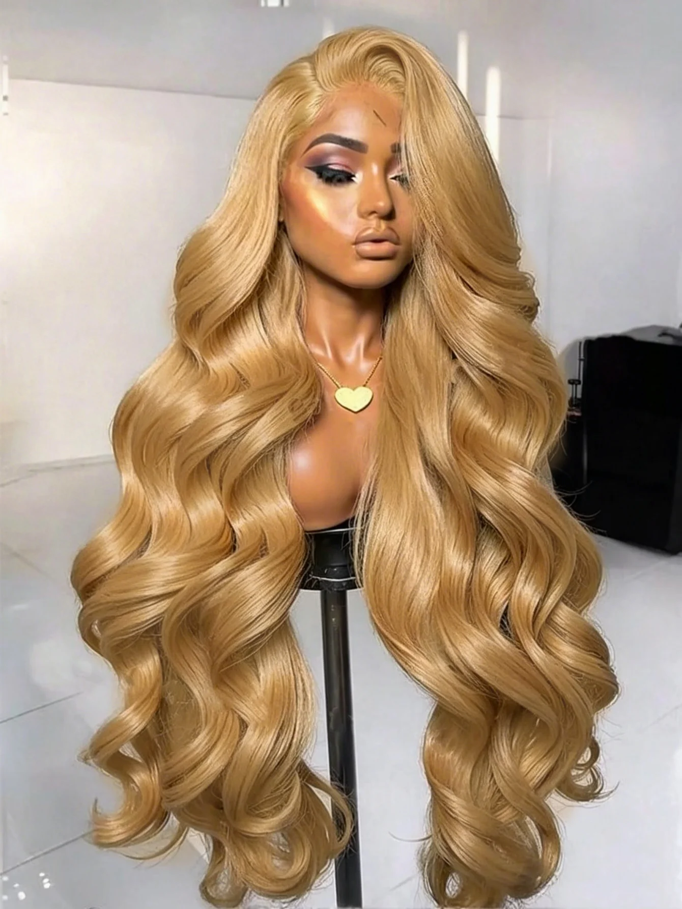 

30inch Honey Blonde Wig Human Hair Pre Plucked 13x4 Lace Front Wigs Human Hair Colored 200% Density #27 Honey Blonde Body Wave Glueless Wigs Human Hair With Baby Hair Transparent Hd Lace Loose Wavy For Women For Party