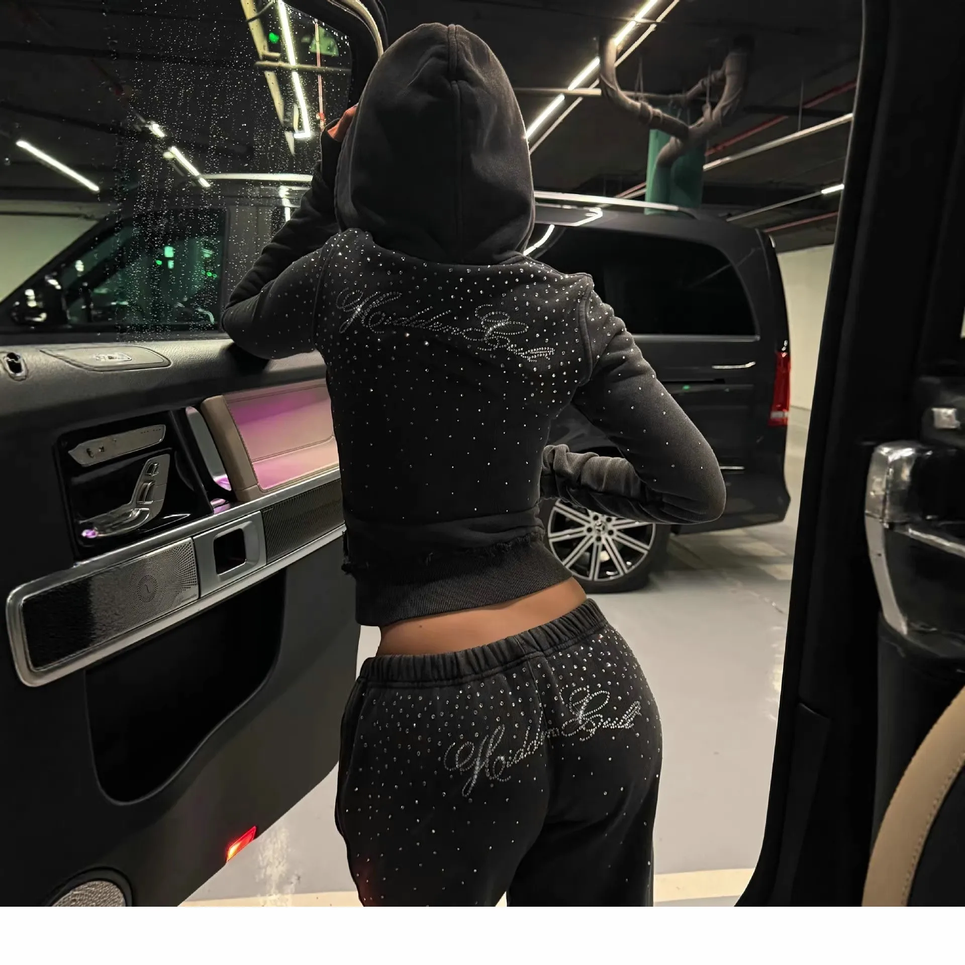 

Hot Girl Embellished Slim Fit Zipper Hoodie Pants Set Casual Sporty Fashionable Two Piece Set Women's Polyester Four Seasons