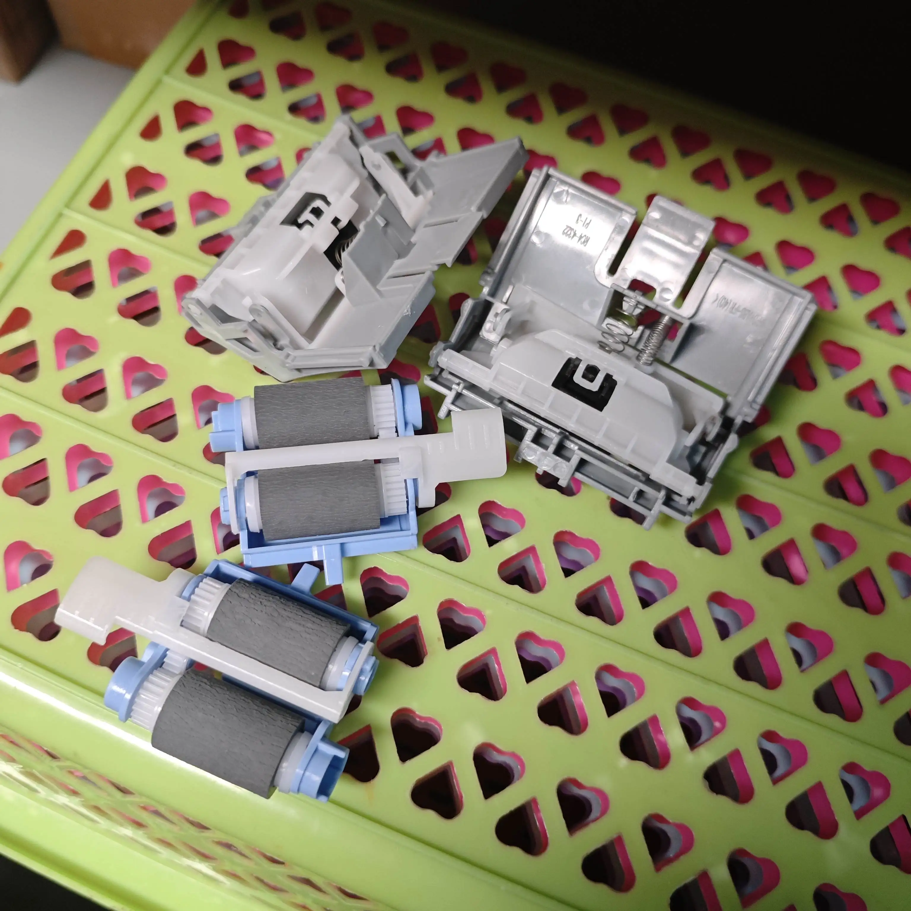 

10sets F2A68-67913 RM2-5752-000 Separation Pickup Roller for HP M501 M506 M507 M527 M528