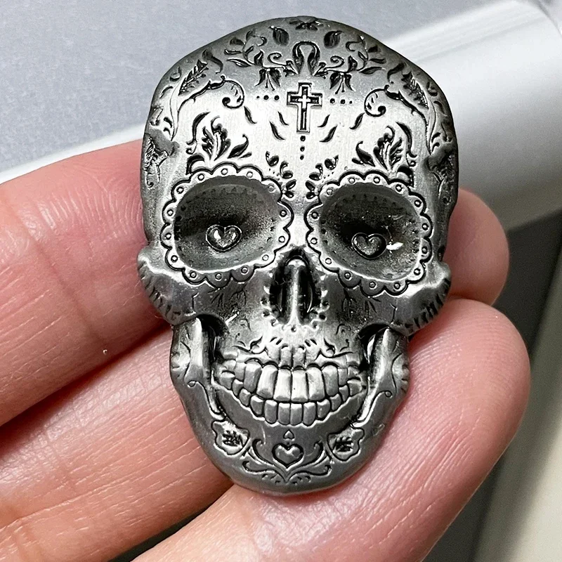 Sugar Skull Bones Brooch Skeleton Metal Badge Day of The Dead Gothic Jewelry Accessories