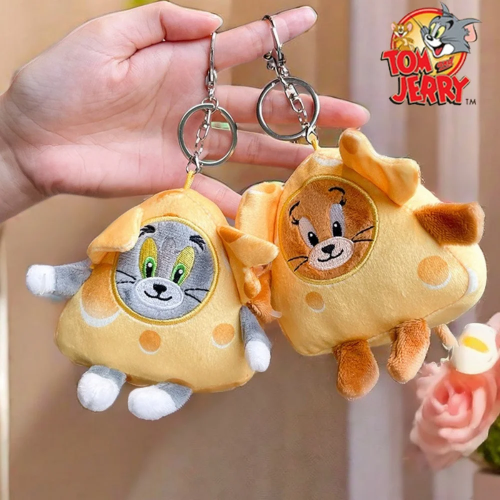 

Подлинная плюшевая треугольная кукла Tom And Jerry, кавайный женский рюкзак, декоративные куклы с героями мультфильмов, игрушки, подарки для одноклассников