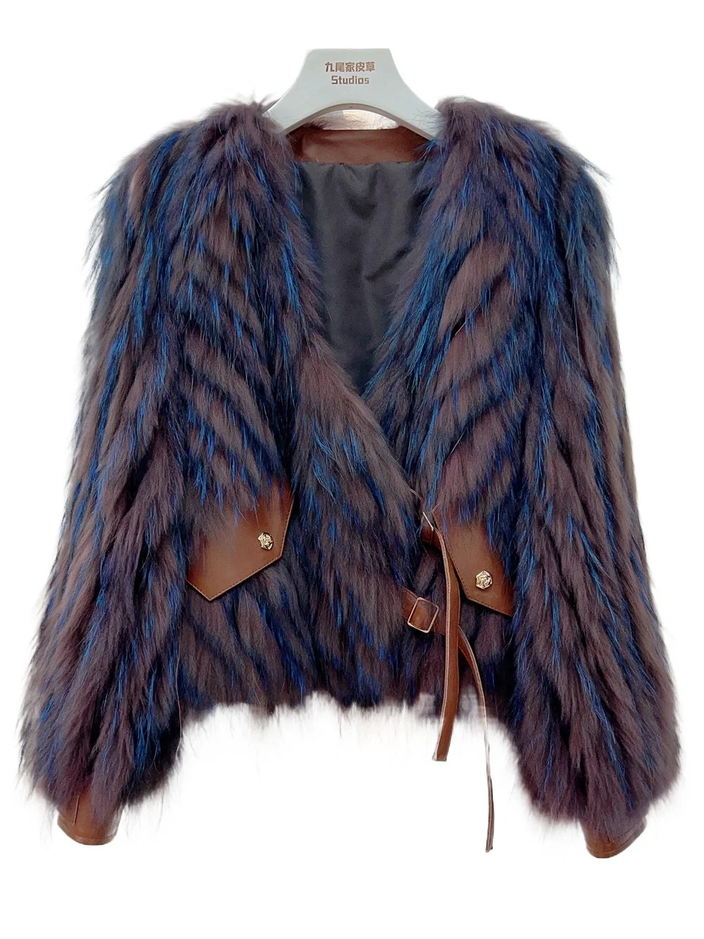 

Зима 20225, новинка Haining, короткое тонкое пальто из лисьего меха с волосами енота, женское молодое пальто