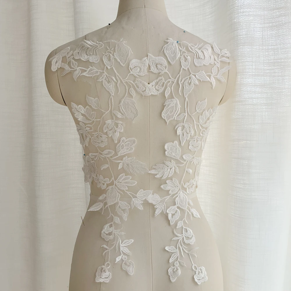 

2 Pieces High Quality New Multi-color Lace Mirror Decal Embroidery Accessories, Handmade DIY Cheongsam Wedding Dress Decoration