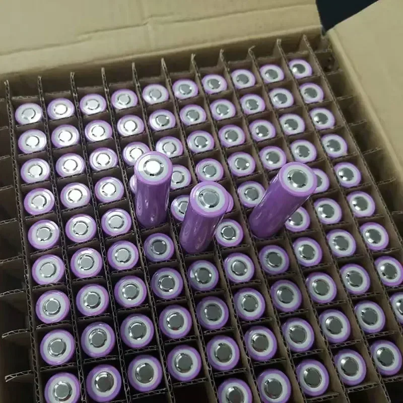 Nueva batería de litio 21700 3,7 V 4800mAh batería de coche eléctrico para batería de linterna móvil