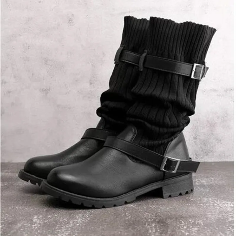 2023 Female Winter Explosions Boots Flat-bottom Large Size fashion Retro Boots Women's Socks Boots Breathable Sports Shoes