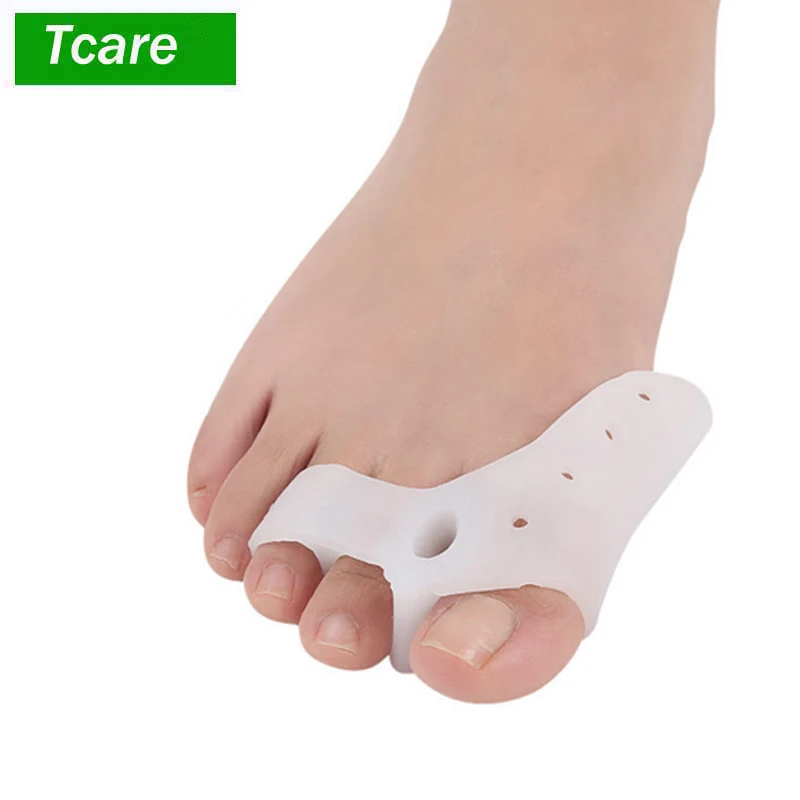 

Tcare 1Pair Silicone Foot Fingers Three Hole Toe Separator Thumb Valgus Protector Bunion Adjuster Hallux Valgus Guard Feet Care