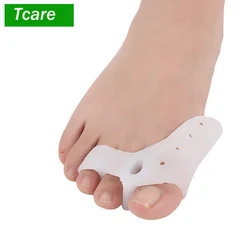 Tcare 1Pair Silicone Foot Fingers Three Hole Toe Separator Thumb Valgus Protector Bunion Adjuster Hallux Valgus Guard Feet Care