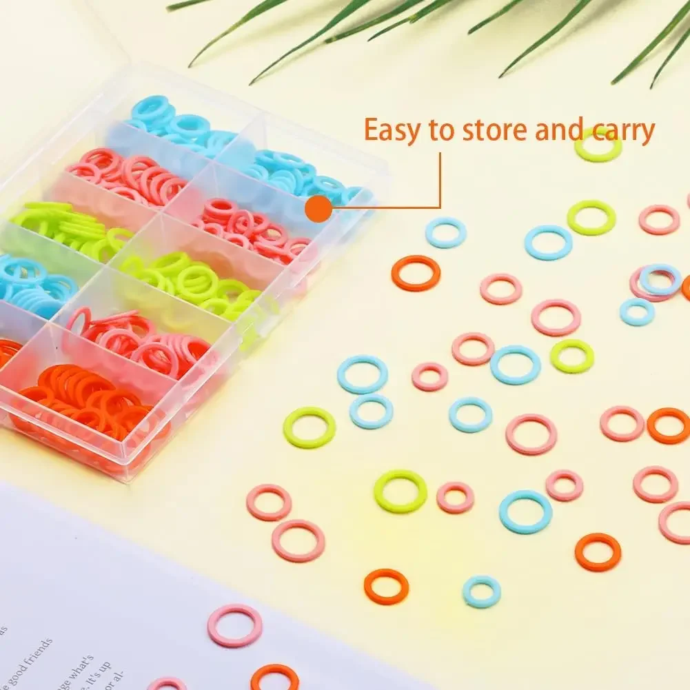 KAOBUY 220 قطعة علامة غرزة الحياكة O-خواتم علامات بلاستيكية خواتم (S/M/L) غرزة قفل كروشيه لأداة متماسكة ألوان عشوائية