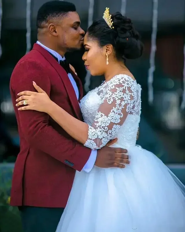 Maßgeschneiderte Plus Size Dubai Arabisch Afrikanische Schwarze Mädchen 3/4 Ärmel Schulterfrei Spitze Applikation Brautkleider Braut