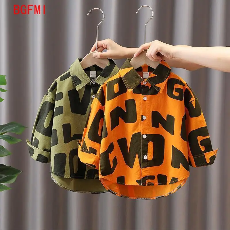 2-10y Frühling Herbst Kinder Jungen Mädchen lose Baumwoll hemden 2 Farben Brief druck Langarm Kinder Turn-Down-Kragen Button-Down-Tops