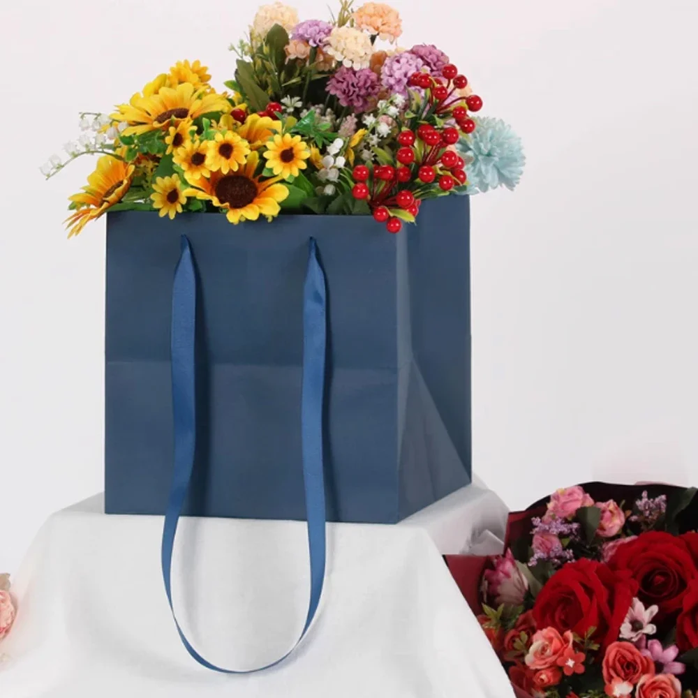 10Packs Portable Gift Bags Flower Packaging Box Wedding Valentine's Day Birthday Party Gifts Flower Shop Wrapping Paper Bags view 4