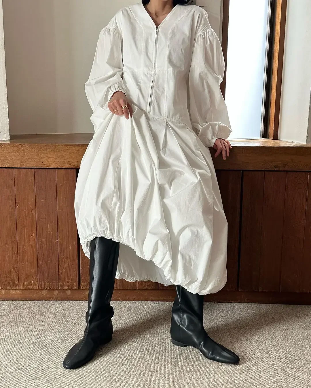 

Kuzuwata Casual V Neck Lantern Sleeve Woman Dress Loose Ruched Slim Fit Zip Robes Japanese Temperament A-line Solid Vestidos