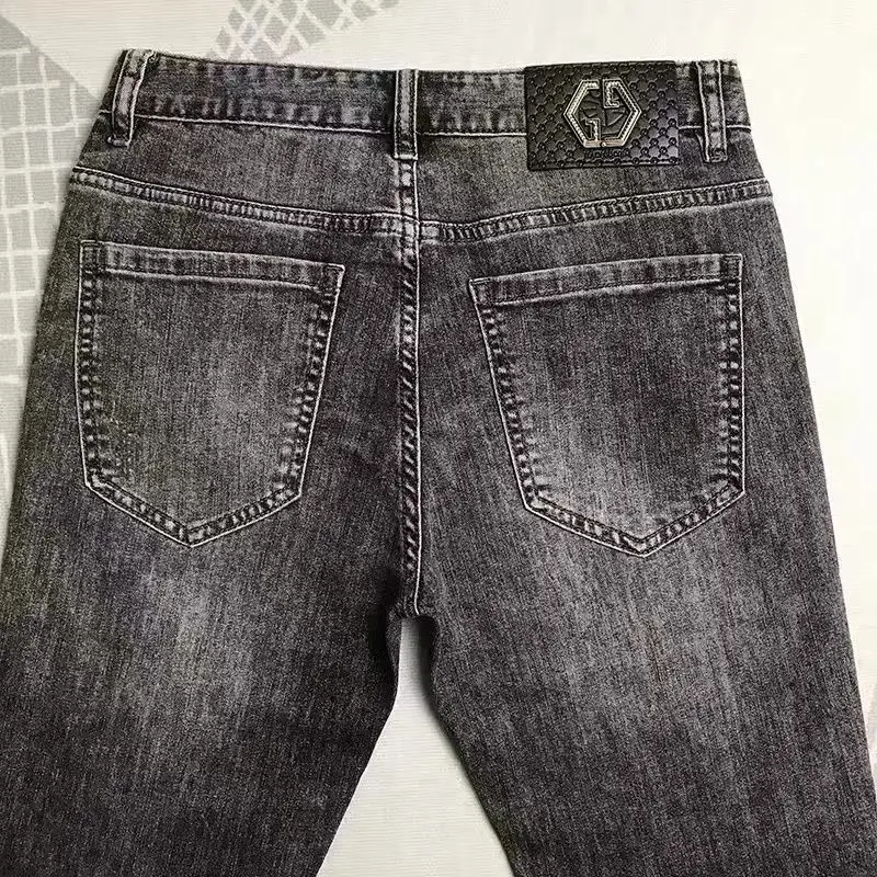 High-end Hot Diamond Jeans Men's Spring and Autumn Tide Brand Slim-fitting Small Feet Tiger Print Gray Casual Men Trousers Man