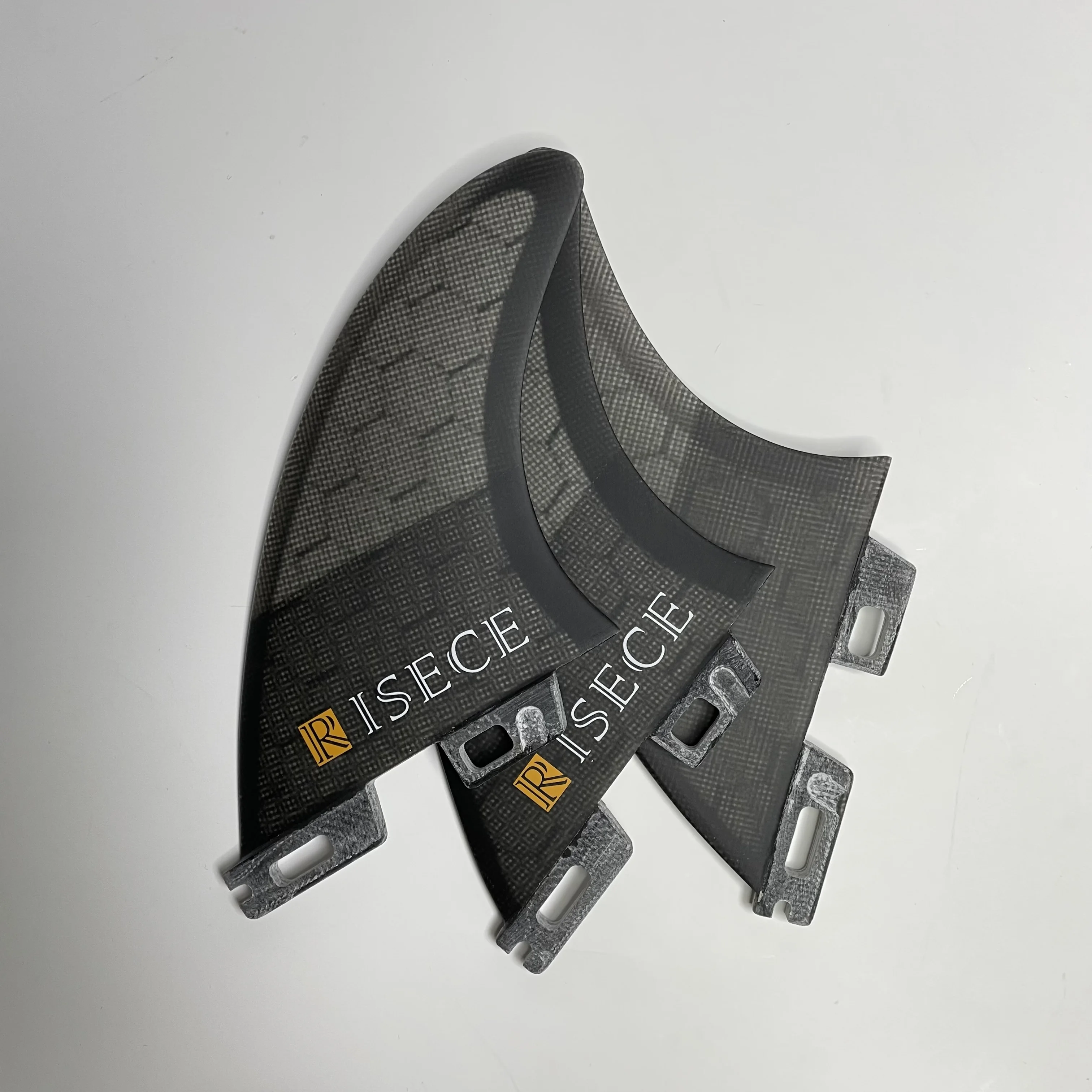 مجموعة زعانف ركوب الأمواج AM1 - 3 قطع من زعانف قرص العسل الكبيرة (متوافقة مع FC2/Fut)