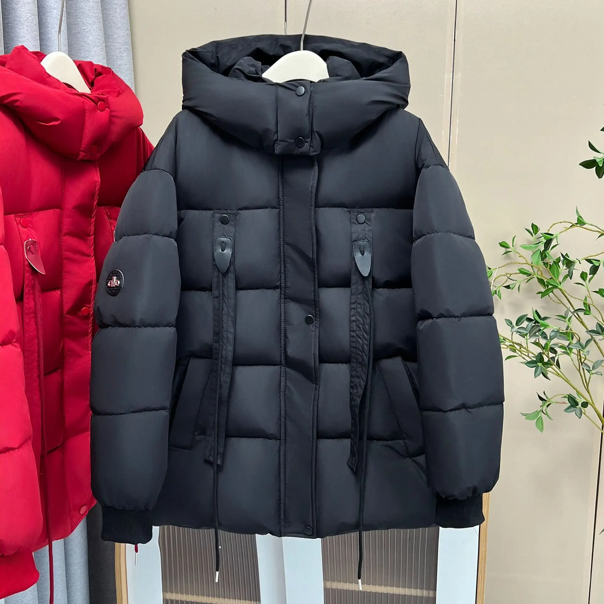 XXXXXXL موضة حجم كبير سترات نسائية شتاء جديد غير رسمي مقنع الشريط وسادة مبطنة متعددة الاستخدامات وسميكة معاطف دافئة 2534