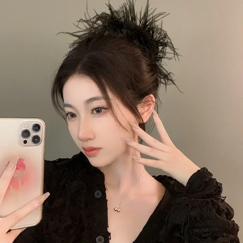 Korea Style Feather Hairpin for Girl Hair Claws Feather Hairpin Hair Clips for Women Y2K Simple Hair Accessories Cosplay Jewelry