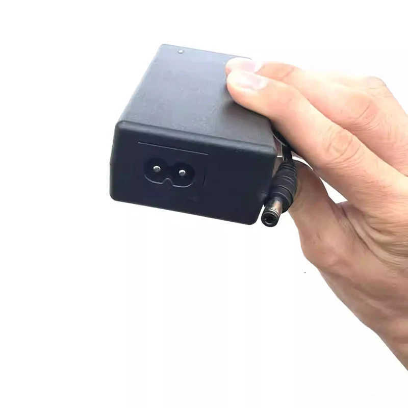 Charger For Roland AC-33 40CUBE STREET EX Power Supply Adapter 13V4A PSB-12U 1PC New