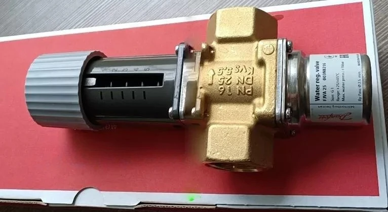 Danfoss Danfoss self-excited thermostatic valve temperature regulating valve FJVA15/20/FJVA25 original spot